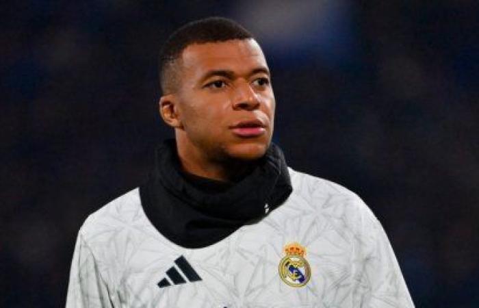 Mbappé in the hands of an osteopath to play in the final