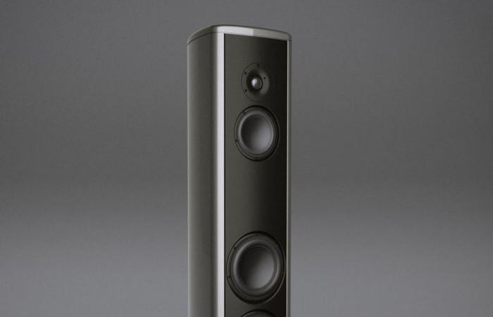 One-piece high-end aluminum Hifi speaker, in an almost compact format