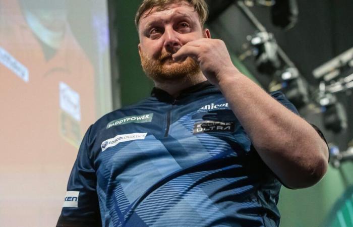 Cameron Menzies bursts into tears as he loses in first round of World Darts Championship to fan-favourite Leonard Gates