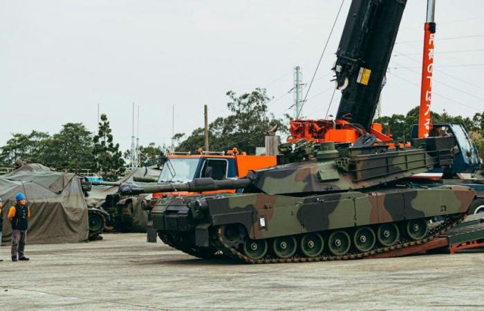 A first batch of American Abrams tanks received