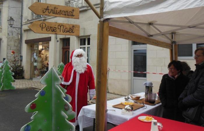 Creations at low prices at the Luynes Christmas market