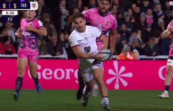 The English press hails Toulouse and Antoine Dupont, who ''orchestrated the beating inflicted on Exeter''