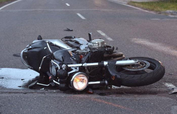 a teacher loses his life riding his motorcycle in the Oise