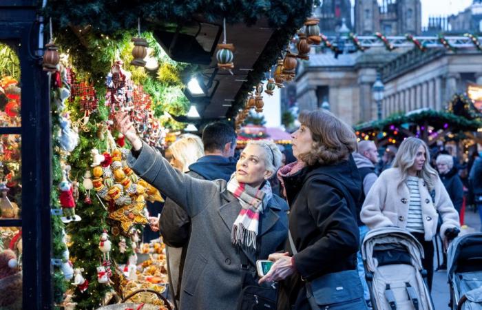 In photos | The planet in Christmas mode