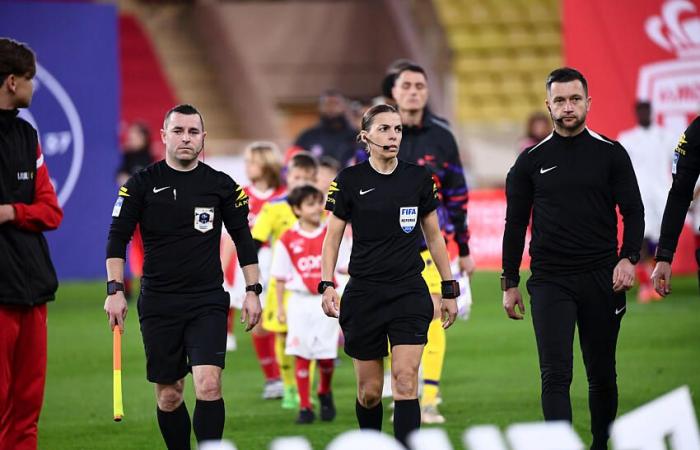 LOSC: who is the match referee?