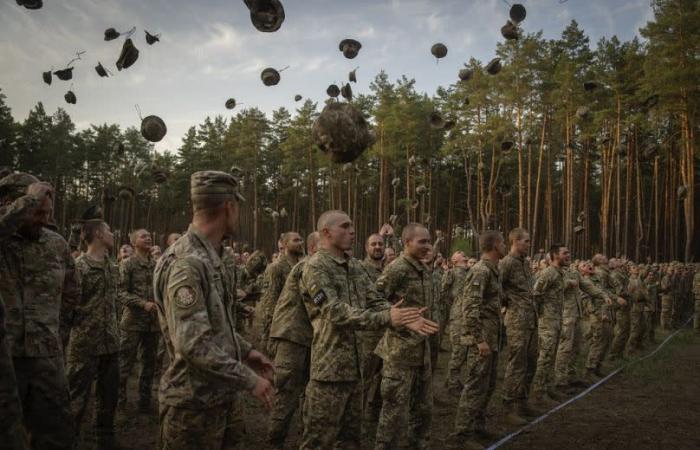 air defense forces sent to the front to counter the Russian advance in Donetsk