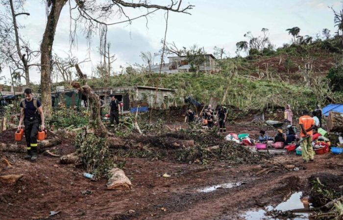 a curfew established tonight, Emmanuel Macron “will be Thursday” in the archipelago, announces the Elysée