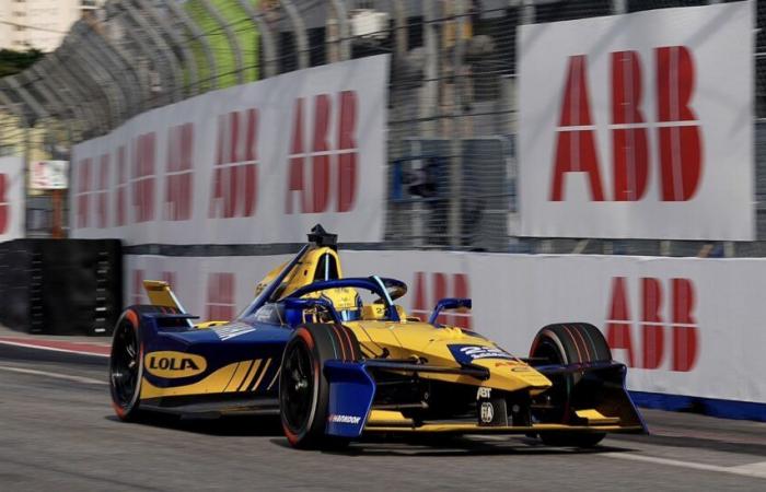 Zane Maloney impresses on his Formula E debut in Brazil: a confidence boost amid chaos.