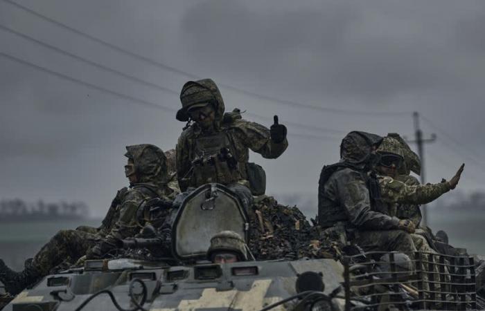 air defense forces sent to the front to counter the Russian advance in Donetsk