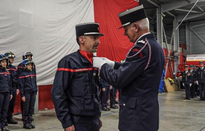 Lieutenant Cédric Bourgoin takes charge of the Côte Bleue Est rescue center, located in Ensuès-la-Redonne