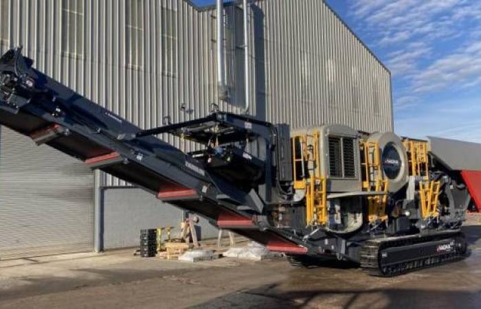 First Magna MT120J crusher on its way to Australia