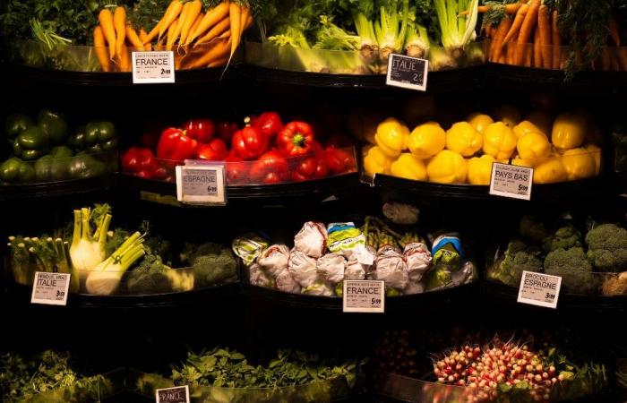 Dangerous pesticide residues in fruits and vegetables in France, according to an NGO