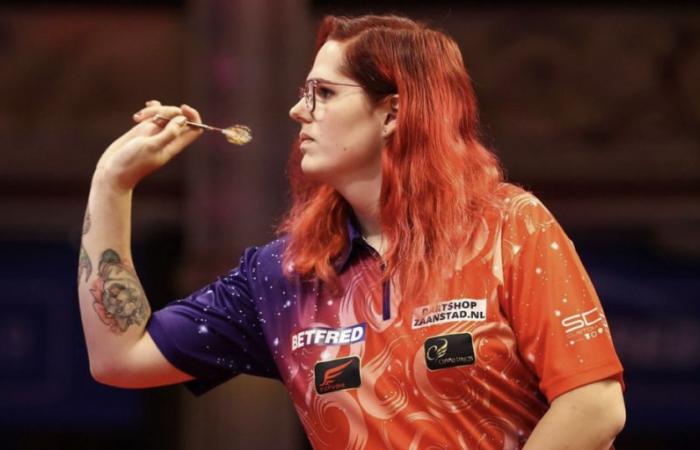 Transgender darts star hits back at critics ahead of PDC World Championships debut at Ally Pally