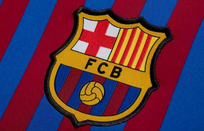 Return to Camp Nou delayed