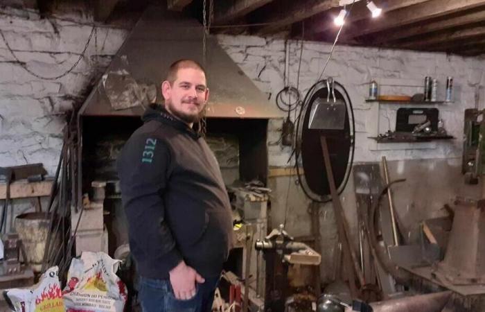 In La Bouëxière, become a blacksmith for an internship