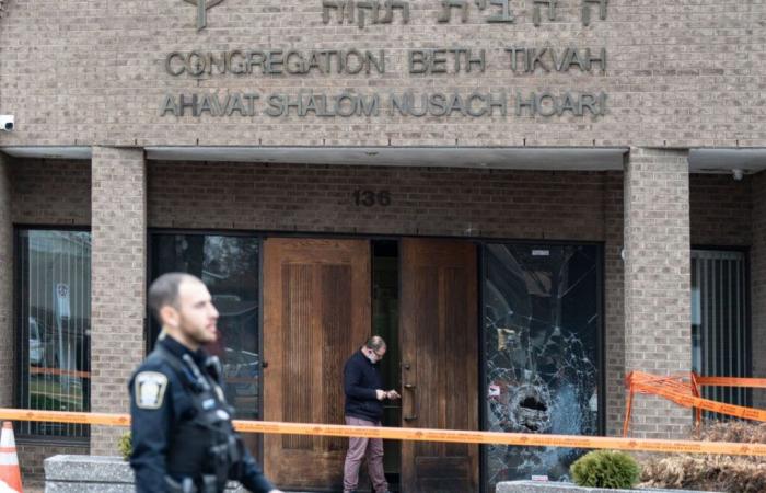 Arson attack on a synagogue in Montreal