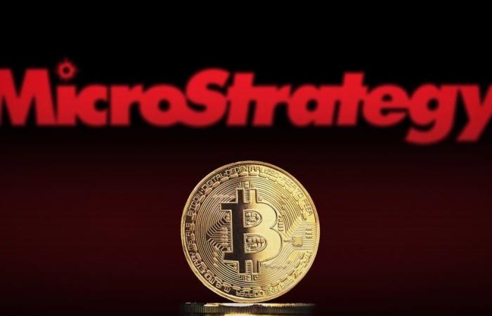 MicroStrategy’s Aggressive Bitcoin Strategy Raises Eyebrows In Crypto Community – MicroStrategy (NASDAQ:MSTR)