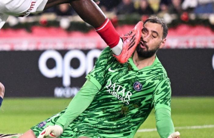 Fear and blood, Donnarumma disfigured