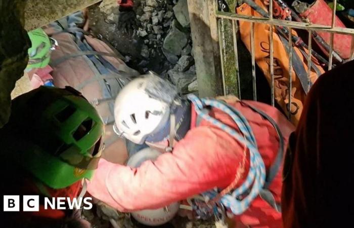 Injured Italian caver Ottavia Piana freed after 75-hour rescue