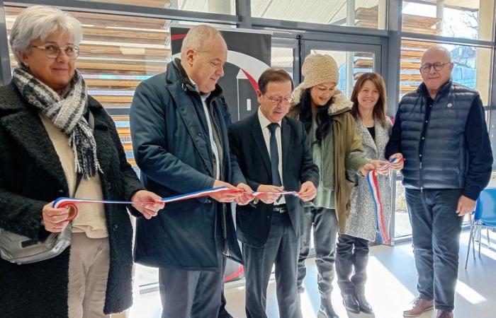 Onet-le-Château. The game library in its new premises