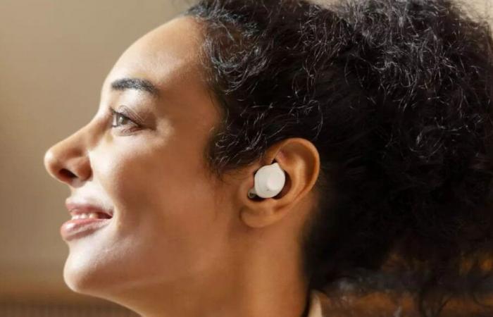 Vibrate to the sound of your favorite music with the Samsung Galaxy Buds FE on sale