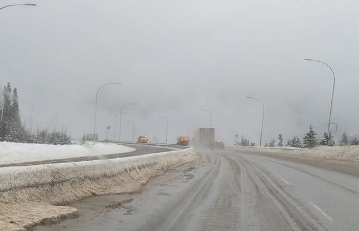 Winter storm disrupts road traffic in the interior