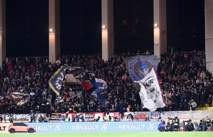 insulting chants from Parisian supporters against the Lyonnais, no stopping of the match