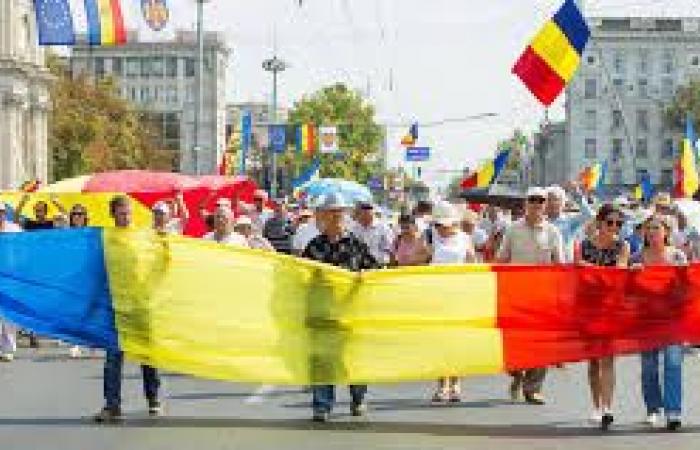 Is Romanian democracy in turmoil?