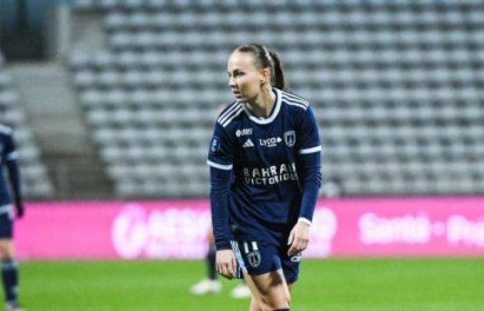 Julie Dufour flies to Angel City FC