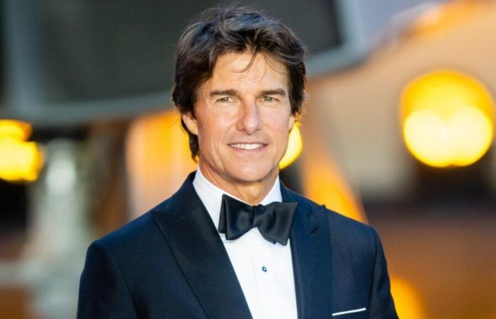 Tom Cruise receives US Navy’s highest civilian honor