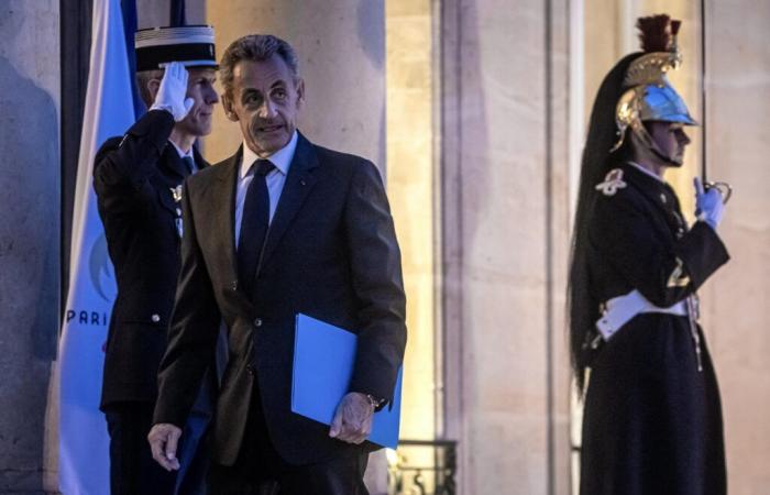 Nicolas Sarkozy sentenced to three years in prison (one of which with an electronic bracelet)