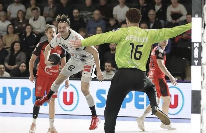 Handball. In Valencia, the public will be able to coach in the coach’s place from an app.