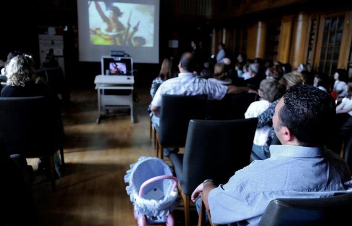 French tests for naturalization were rigged, three individuals arrested