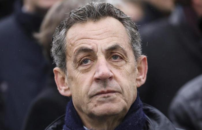 Sarkozy sentenced to three years, one with an electronic bracelet