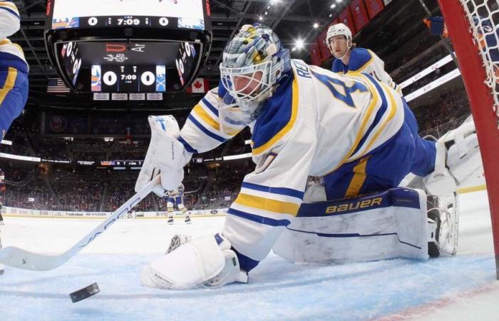 Sabres: a locker room that looks like a funeral home