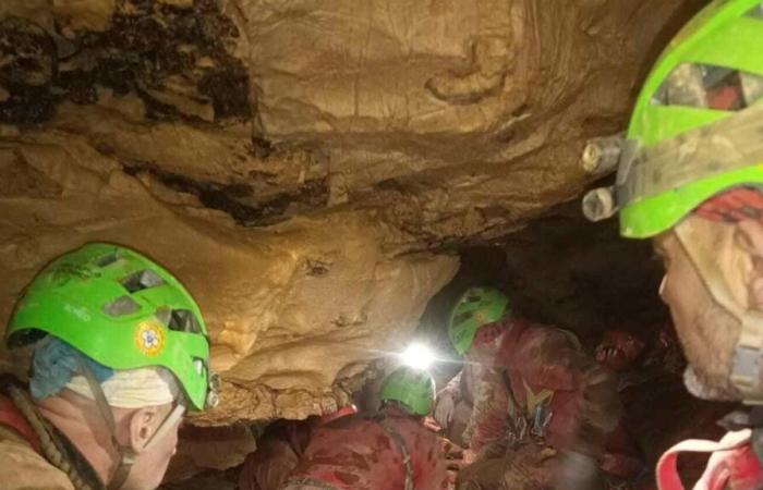 Injured spelunker carried to safety in Italy after being trapped for 75 hours