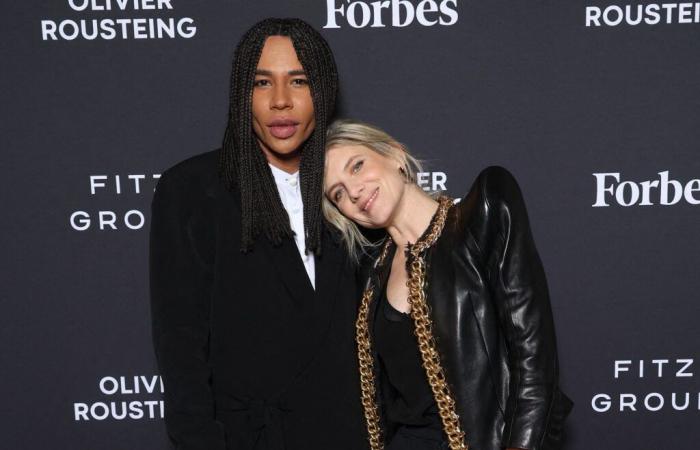 fashion duo and accomplice during a Parisian dinner