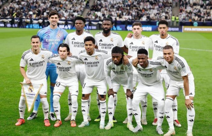 One on one Real Madrid vs Pachuca: Rodrygo wins with a great goal