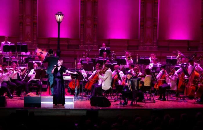 “It’s wonderful that thanks to Céline Dion on the Eiffel Tower, everyone is singing Piaf today,” says Nathalie Lermitte who plays Édith Piaf in “Piaf symphonique”