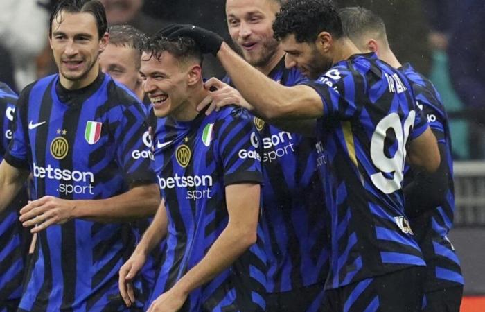 Inter Milan reaches Italian Cup quarterfinals after Asllani scores direct from corner kick