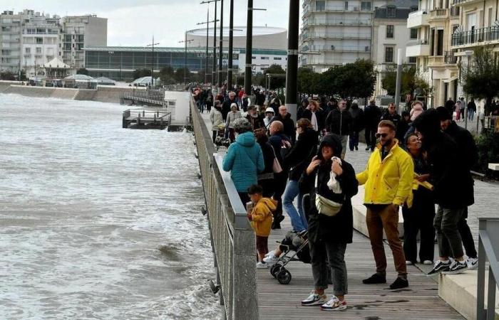 MAP. There are 706,343 of us living in Vendée