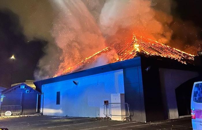 Beaune hotel zone: the roof of the Copacabana ravaged by flames