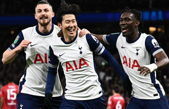 Tottenham 4-3 Man Utd LIVE RESULT: Spurs secure spot in Carabao Cup semi-final despite nervy end to frantic clash