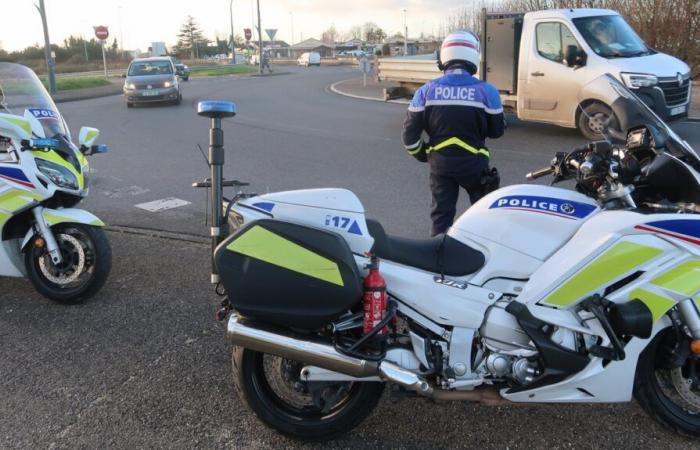 On the roads of Deux-Sèvres, police and gendarmerie were everywhere