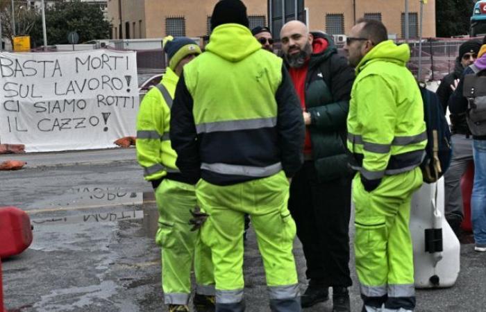 Worker died at the port of Genoa, the confession of the man who hit him tested positive for cannabis