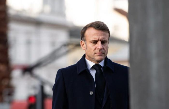 Emmanuel Macron arrived on site