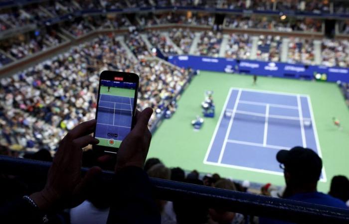 “around 12,000” abusive messages spotted by tennis authorities in 2024