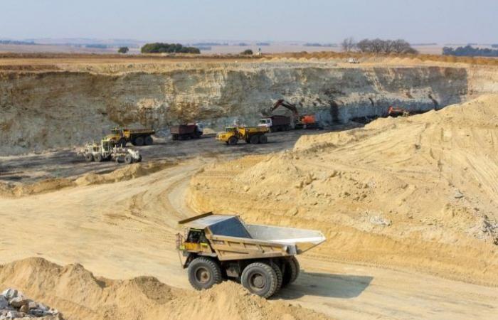 SOISEN LAUNCHES AN AUDIT OF MINING COMPANIES IN SENEGAL