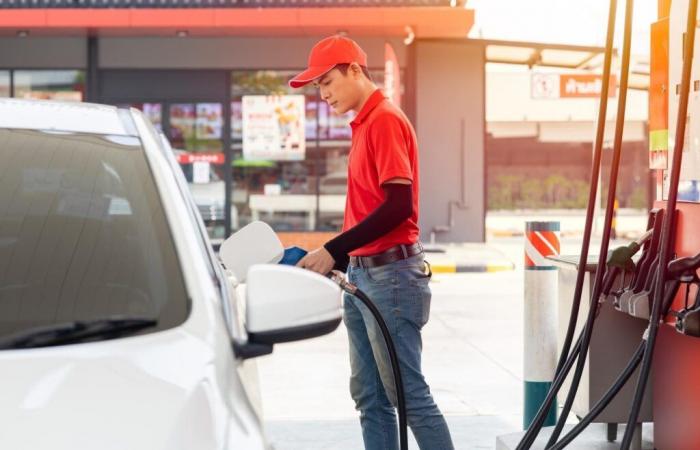 Here’s where to stock up on gasoline and diesel at the lowest price just before the holidays