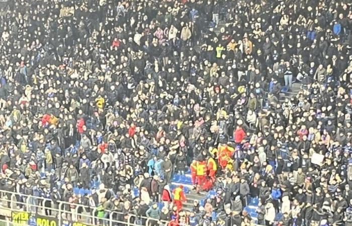 A fan fell ill in the stands during Inter-Udinese in the Italian Cup: match suspended for a few minutes